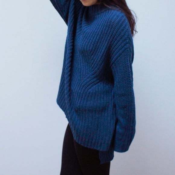 Cliche Couture Large Blue Oversized Sweater - Picture 7 of 7